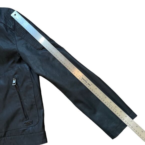 GUESS Black Hooded Lightweight Vegan Faux Leather Moto Zip Jacket - Picture 14 of 16